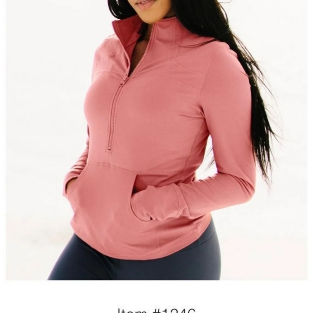 Zyia salmon 1/2 zip pullover